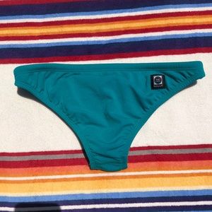 JOLYN Europe bottoms